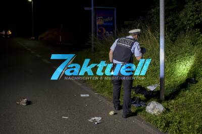 Motorradfahrer kommt von Straße ab und prall gegen Straßenlaterne - Fahrer ist im Krankenhaus verstorben