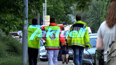 Amokalarm an Esslinger Schule - Verdächtiger flüchtig