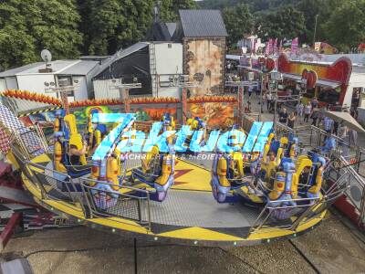 Plüderhäuser Festtage - Samstagabend bei schönen Wetter auf dem Gänswasen
