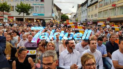 Angela Merkel spricht in Heilbronn - Wahlkampf auf dem Kiliansplatz mit dem Innenminister Thomas Strobl und den CDU Abgeordneten und Kandidaten des Kreis HN