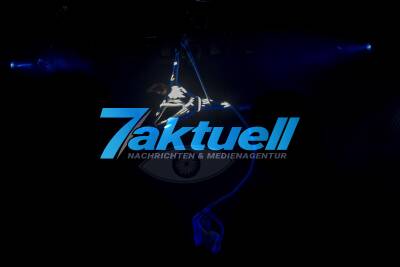 Friedrichsbau Variete: Ausverkaufte Premiere der neuen Zaubershow ILLUSION – DO NOT TRUST YOUR EYES
