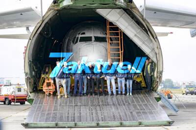 Wilkommen zu Hause Landshut - Das größte Frachtflugzeug der Welt bringt die Landshut nach Friedrichshafen