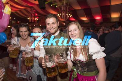 Cannstatter Wasen 2017 - Party-Bilder aus dem Sonja Merz Zelt / Handballertag