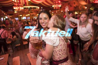 Cannstatter Wasen 2017 - Party-Bilder aus dem Sonja Merz Zelt / Handballertag