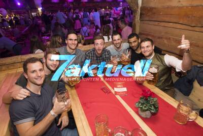 Cannstatter Wasen 2017 - Party-Bilder aus dem Sonja Merz Zelt / Handballertag