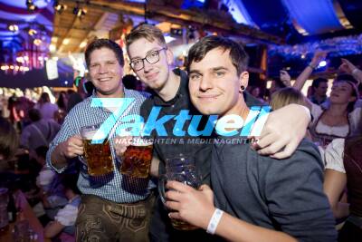 Cannstatter Wasen 2017 - Party-Bilder aus dem Sonja Merz Zelt / Handballertag