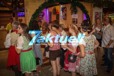 Wasenbilder aus dem Fürstenberg Festzelt - Ladies Day