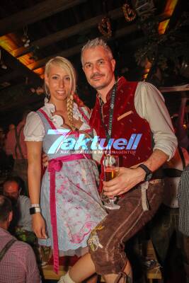 Wasengalerie aus dem Festzelt Wasenwirt mit den Partyspielagenten SpieleErfinder GameMaker