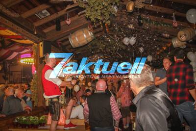 Wasengalerie aus dem Festzelt Wasenwirt mit den Partyspielagenten SpieleErfinder GameMaker