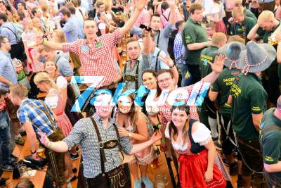 Cannstatter Wasen 2017 - Partyimpressionen vom Sa 30.09.2017 mit Günther Öttinger aus dem Grandls Hofbräuzelt