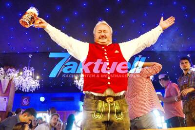 Cannstatter Wasen 2017 - Partyimpressionen vom Sa 30.09.2017 mit Günther Öttinger aus dem Grandls Hofbräuzelt
