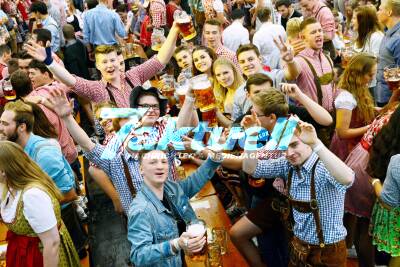 Cannstatter Wasen 2017 - Partyimpressionen vom So.01.10.2017 aus dem Grandls Hofbräuzelt