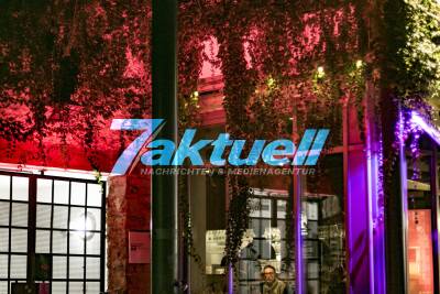 Waiblingen leuchtet - lange Einkaufsnacht mit kulturellem Programm, Livemusik und Lichtinszenierungen