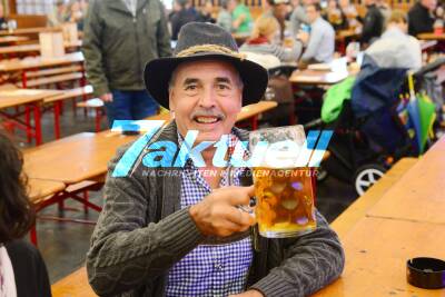 Cannstatter Wasen 2017 - Partyimpressionen vom FR 06.10.2017 - Partystimmung aus dem Grandls Hofbräuzelt neu