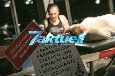 Das geht unter die Haut - Fernsehturm-Tattoos und das höchste Tattoo-Studio mit dem schönsten Ausblick über die Stadt bei der Stuttgartnacht 2017