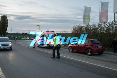 Hauptübung der Feuerwehr Holzgerlingen - Verkehrsunfall nach der Übung
