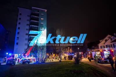 Wohnungsbrand in Hochhaus fordert eine 92-Jährige Schwerverletzte