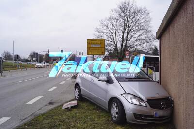 Vermutlich aufgrund Ausfall der Ampel: zwei Unfälle innerhalb von drei Stunden