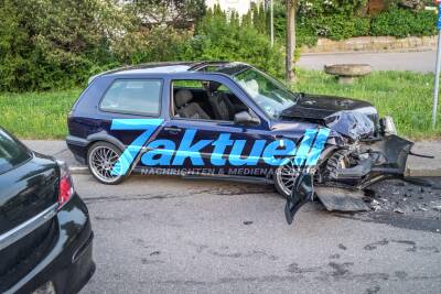 12.000€ Schaden und eine Verletzte nach Verkehrsunfall zwischen Opel und VW