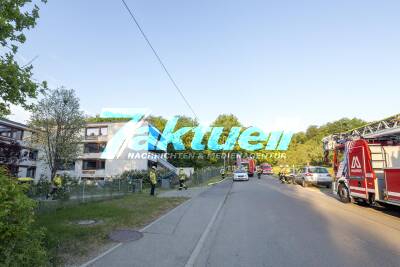 Geprobt um Leben zu retten - Unser Fotograf auf Einsatz mit der Feuerwehr