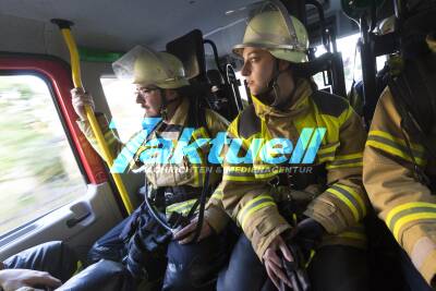 Geprobt um Leben zu retten - Unser Fotograf auf Einsatz mit der Feuerwehr