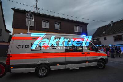 Brand in Altenheim in Frickenhausen - Einsatzkräfte aus dem ganzen Landkreis sind im Großeinsatz - mehrere Verletzte