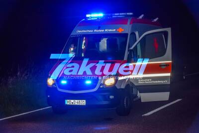 Schrecklicher Motorrad-Crash: Drei 16-Jährige Jugendliche Biker schwer verletzt - Grosseinsatz Rettungsdienst