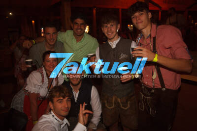Grosse Wasen-Mallorca-Party auf dem Cannstatter Volksfest
