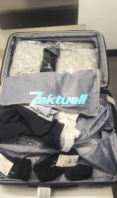 5,3 Kilogramm Marihuana erschnüffelt / Stuttgarter Zoll stoppt Drogenschmuggel aus Barcelona