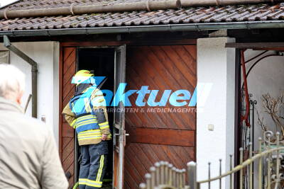 Nachbar entdeckt dichten Rauch und schlägt Alarm, Garagenbrand in Berchtesgaden 40.000 € Schaden 