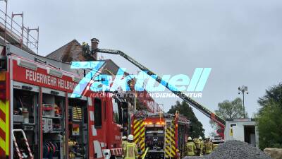 Dachstuhlbrand in Heilbronn an Villa Fuchs - Feuer durch Bauarbeiten ausgelöst