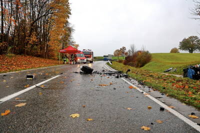 Horrorunfall: Der Lenker hatte keine Chance.

Um...