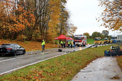 Horrorunfall: Der Lenker hatte keine Chance.

Um...