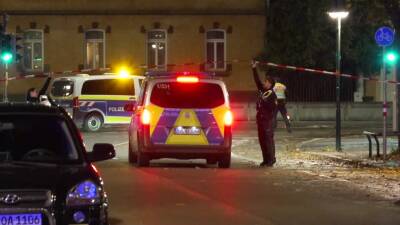 Großer Polizeieinsatz Person wohl schwer mit Messe...